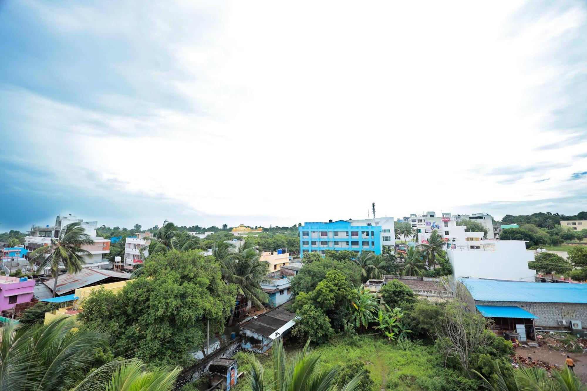 Lk.Lodge Kanyakumari Bagian luar foto